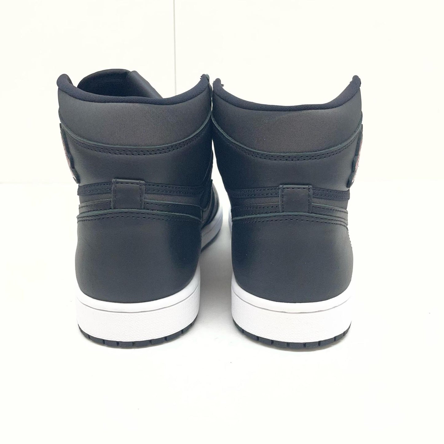 NIKE | ナイキ Air Jordan 1 Retro High OG スニーカー 27.0cm 555088-060 ブラック【尾張小牧店】