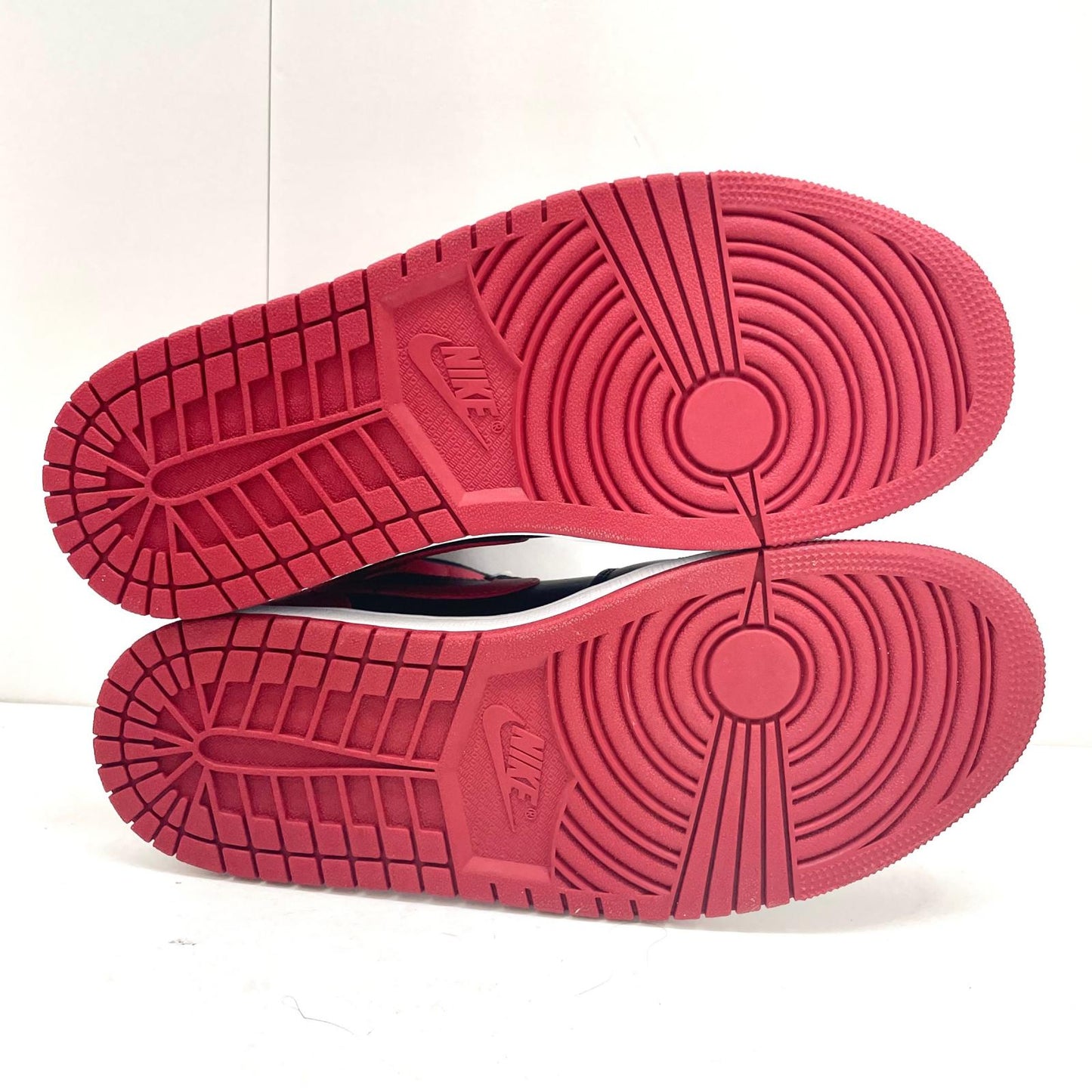 NIKE | ナイキ Air Jordan 1 Mid スニーカー 27.0cm 554724-074 レッド【尾張小牧店】