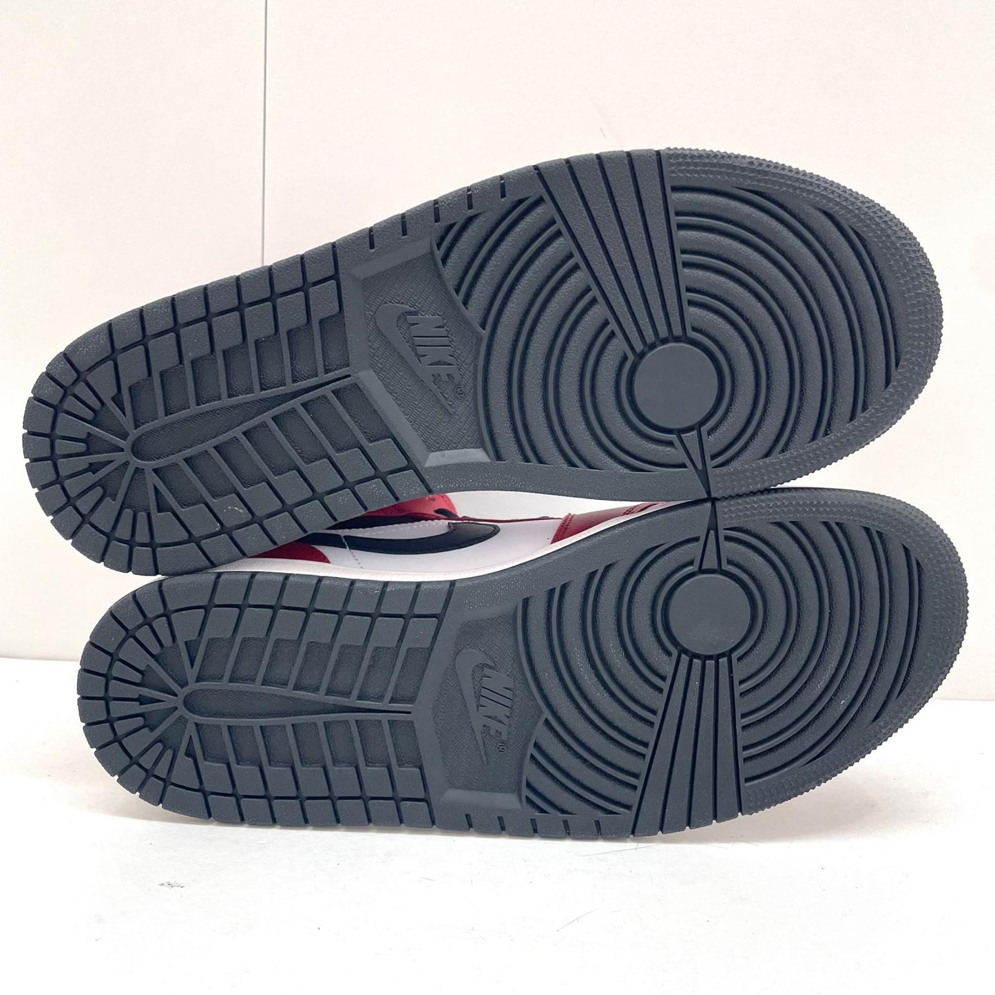 NIKE | ナイキ Air Jordan 1 Mid スニーカー 27.0cm 554724-069 レッド【尾張小牧店】