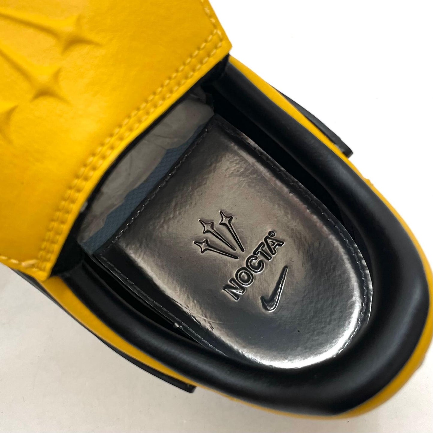 【中古】NIKE×Drake NOCTA | ナイキ×ドレイク ノクタ Cryoshot Tiempo '94 "World Cup/Canada/University Gold"　クライオショット ティエンポ '94 "ワールドカップ/カナダ/ユニバーシティゴールド" スニーカー IM0703-700 イエロー 28.5cm【尾張小牧店】