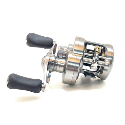 【フィッシング/釣り/釣具/リール】 【ベイトリール/右ハンドル】SHIMANO | シマノ 26カルカッタコンクエスト DC 100MG【尾張小牧店】