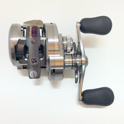 【フィッシング/釣り/釣具/リール】 【ベイトリール/右ハンドル】SHIMANO | シマノ 26カルカッタコンクエスト DC 100MG【尾張小牧店】