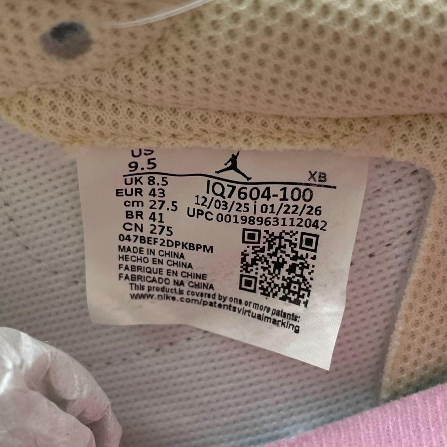 【中古】NIKE×Travis Scott | ナイキ×トラヴィススコット Air Jordan 1 Retro Low OG "Muslin/Shy Pink"　エアジョーダン1 レトロ ロー OG "モスリン/シャイピンク" スニーカー 靴　IQ7604-100 ベージュ×ホワイト×ピンク 27.5cm【尾張小牧店】