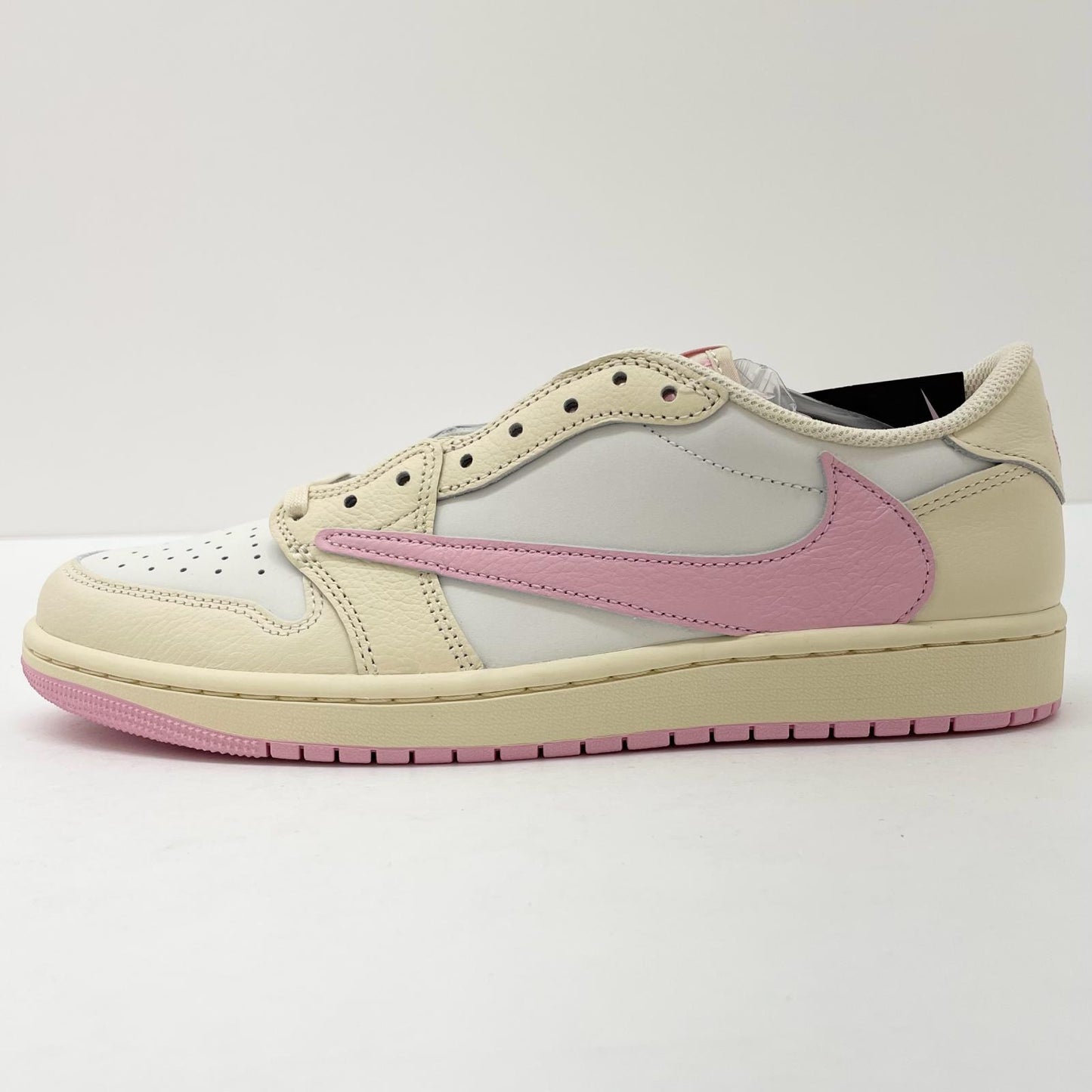 【中古】NIKE×Travis Scott | ナイキ×トラヴィススコット Air Jordan 1 Retro Low OG "Muslin/Shy Pink"　エアジョーダン1 レトロ ロー OG "モスリン/シャイピンク" スニーカー 靴　IQ7604-100 ベージュ×ホワイト×ピンク 27.5cm【尾張小牧店】