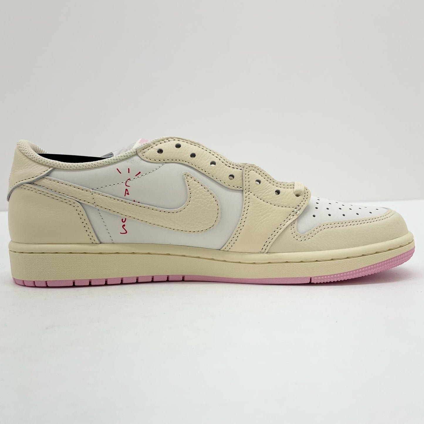 【中古】NIKE×Travis Scott | ナイキ×トラヴィススコット Air Jordan 1 Retro Low OG "Muslin/Shy Pink"　エアジョーダン1 レトロ ロー OG "モスリン/シャイピンク" スニーカー 靴　IQ7604-100 ベージュ×ホワイト×ピンク 27.5cm【尾張小牧店】