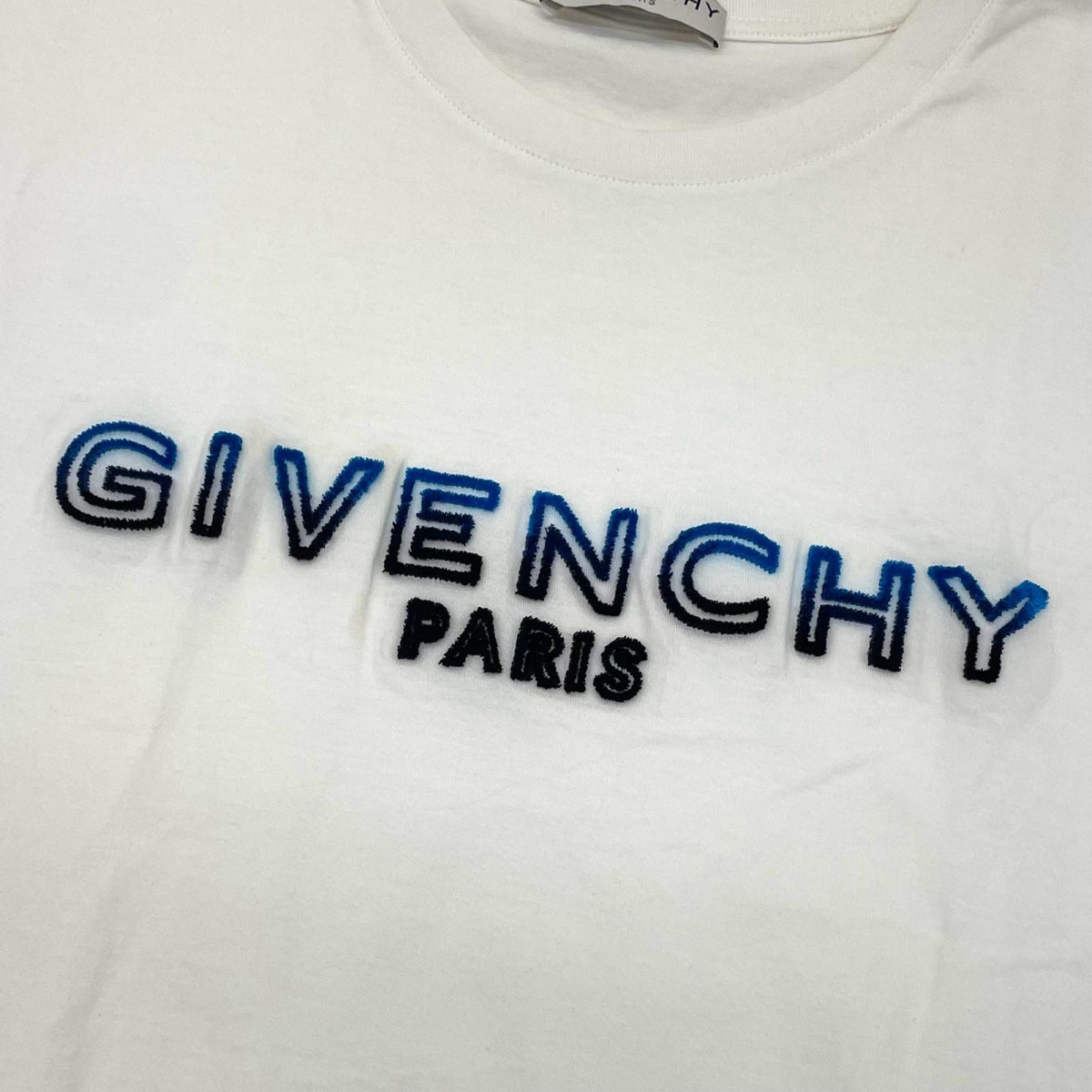 【中古】GIVENCHY | ジバンシィ グラデーションロゴデザイン 半袖Ｔシャツ ホワイト サイズ：XL【尾張小牧店】