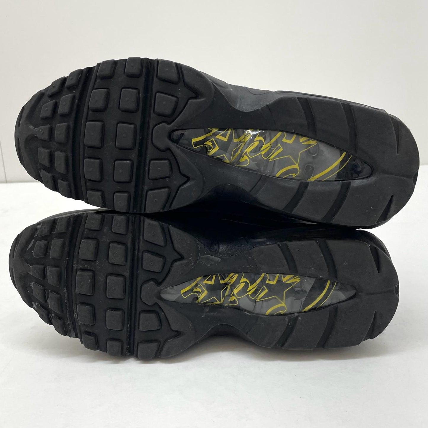 【中古】NIKE×Corteiz | ナイキ×コーテイズ Air Max 95 "Black and Tour Yellow"/エアマックス95 "ブラック アンド ツアーイエロー" スニーカー 靴　FB2709-003 ブラック 26cm【尾張小牧店】