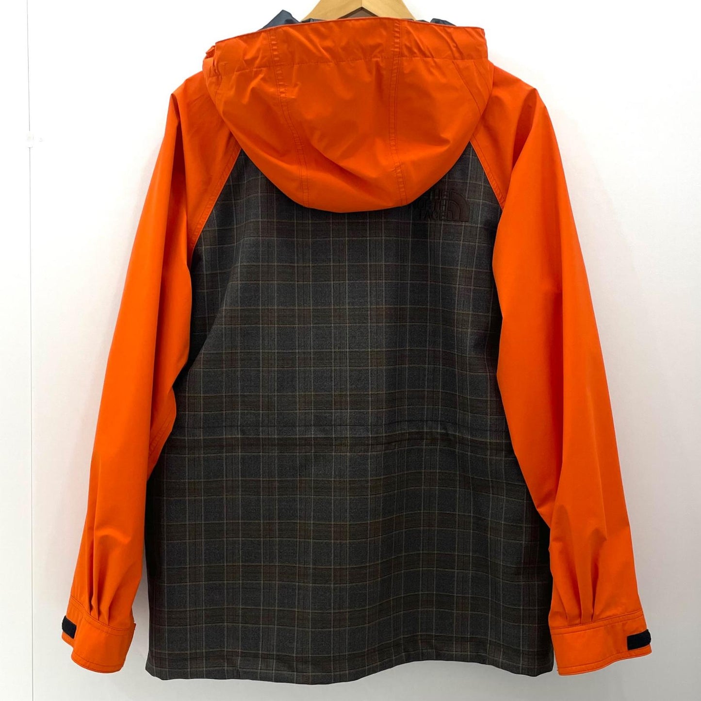 【中古】JUNYA WATANABE | ジュンヤワタナベ ウールエステルチェック×ナイロンオックス チェック柄マウンテンパーカー WJ-J908 オレンジ×ブラウン サイズ：M【尾張小牧店】