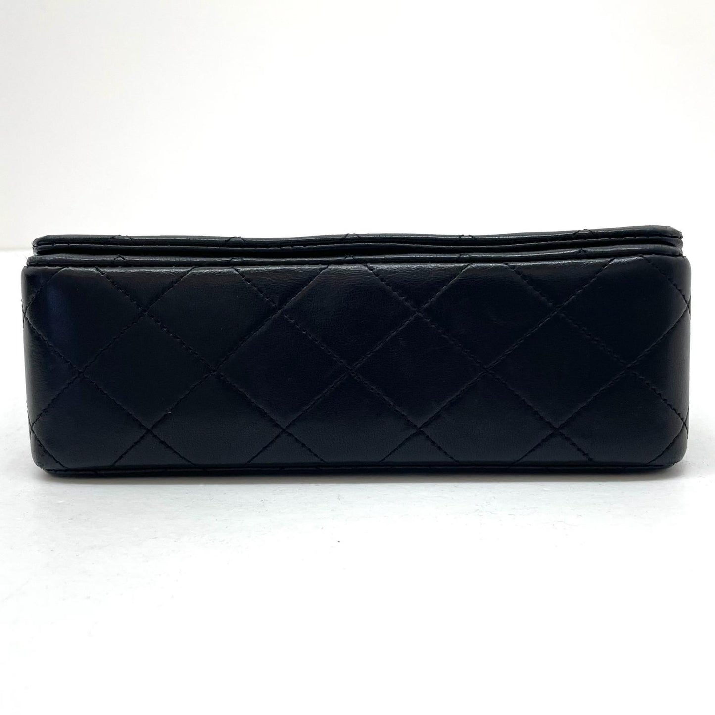 【中古】CHANEL | シャネル　マトラッセ19 ショルダーバッグ ブラック【尾張小牧店】