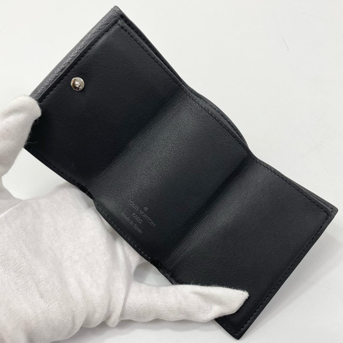 【中古】LOUIS VUITTON | ルイ・ヴィトン ディスカバリーコンパクトウォレット モノグラム エクリプス 三つ折り財布 M45417 ブラック×グレー【尾張小牧店】 8682