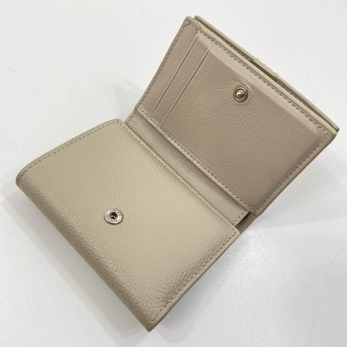 【中古】LOEWE | ロエベ アナグラム トライフォールド ウォレット コンパクト 三つ折り財布 C821TR2X16 クレイ グレー【尾張小牧店】