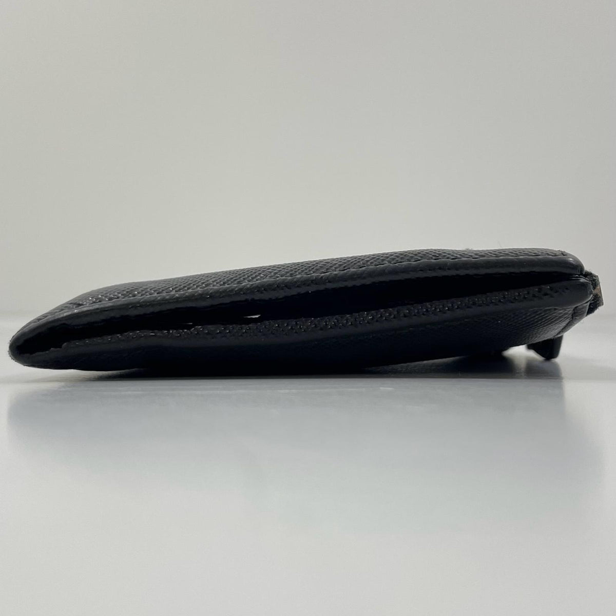 【中古】PRADA | プラダ サフィアーノ トライアングル 二つ折り財布 1ML050 ブラック【尾張小牧店】
