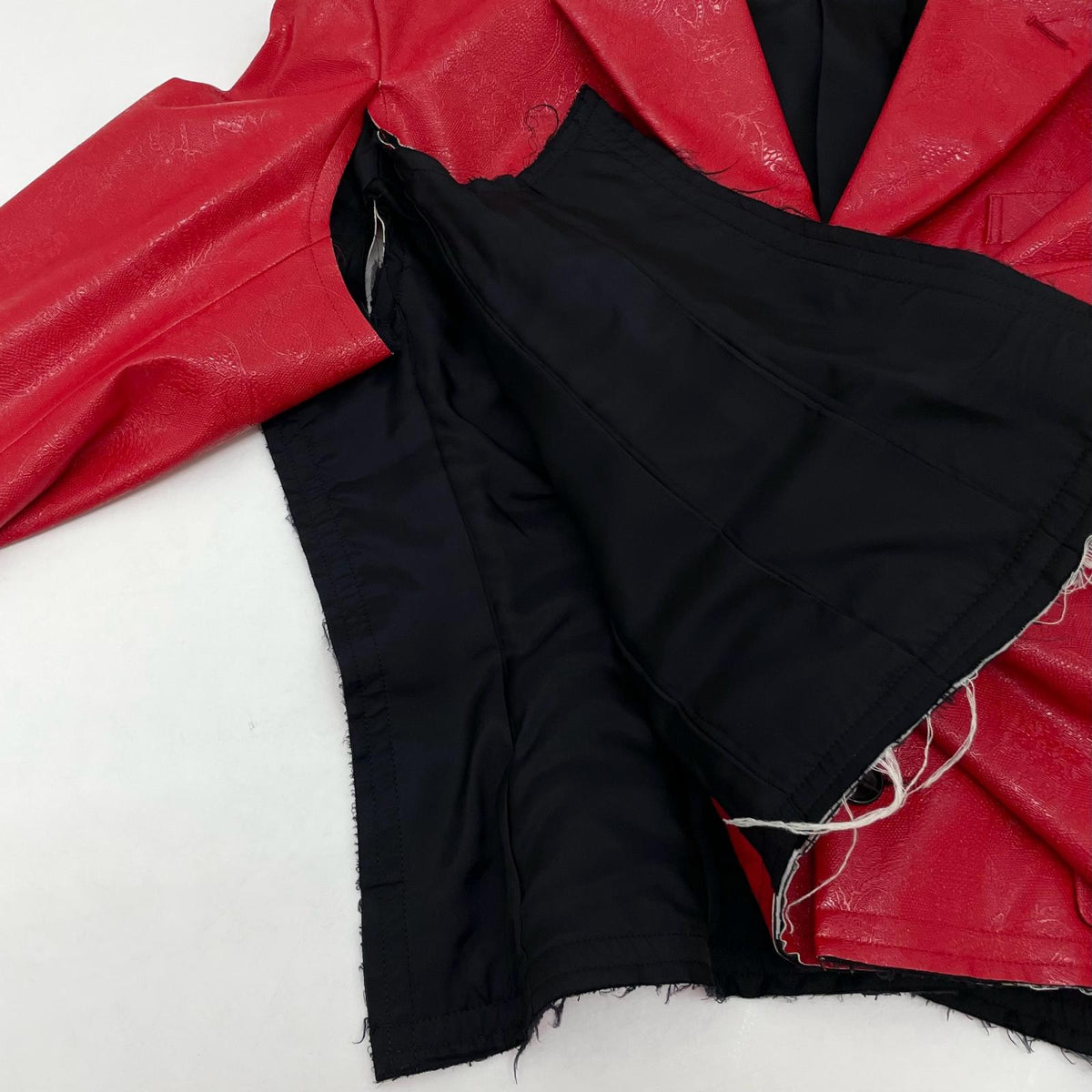 【中古】COMME des GARCONS | コムデギャルソン　23SS ジャケット GK-J025 レッド サイズ：M【尾張小牧店】