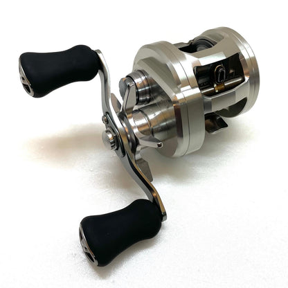 【フィッシング/釣り/釣具/リール】 【ベイトリール/右ハンドル】Daiwa | ダイワ 26リョウガ SV 100【尾張小牧店】
