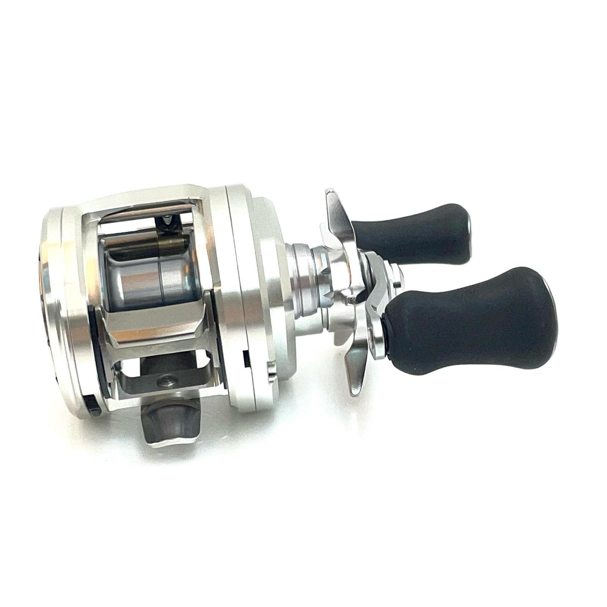 【フィッシング/釣り/釣具/リール】 【ベイトリール/右ハンドル】Daiwa | ダイワ 26リョウガ SV 100【尾張小牧店】