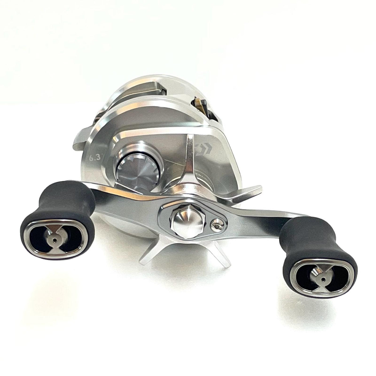 【フィッシング/釣り/釣具/リール】 【ベイトリール/右ハンドル】Daiwa | ダイワ 26リョウガ SV 100【尾張小牧店】