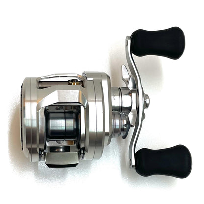 【フィッシング/釣り/釣具/リール】 【ベイトリール/右ハンドル】Daiwa | ダイワ 26リョウガ SV 100【尾張小牧店】
