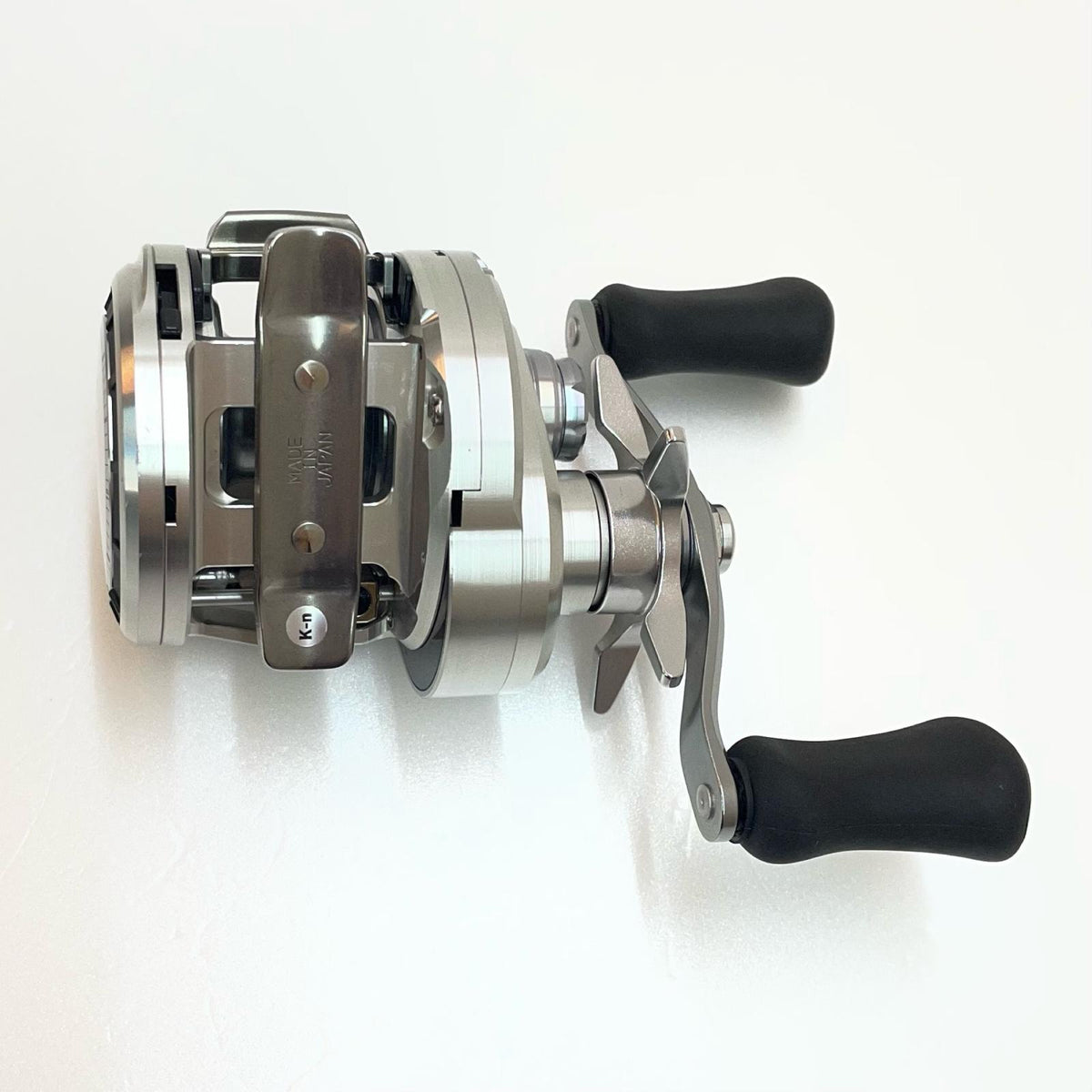 【フィッシング/釣り/釣具/リール】 【ベイトリール/右ハンドル】Daiwa | ダイワ 26リョウガ SV 100【尾張小牧店】