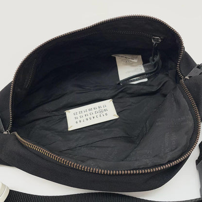 【中古】Maison Margiela | メゾンマルジェラ ボディバッグ ウエストポーチ　S55WB0010 PR253 ブラック【尾張小牧店】