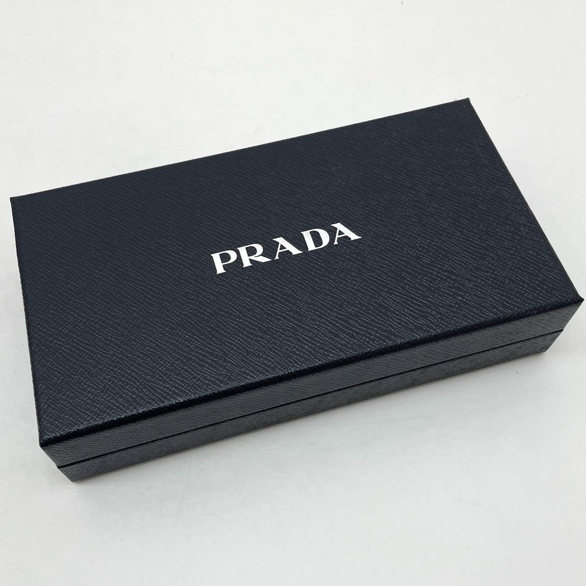 【中古】PRADA | プラダ　サフィアーノ ラウンドファスナー長財布 2ML317　ブラック【尾張小牧店】