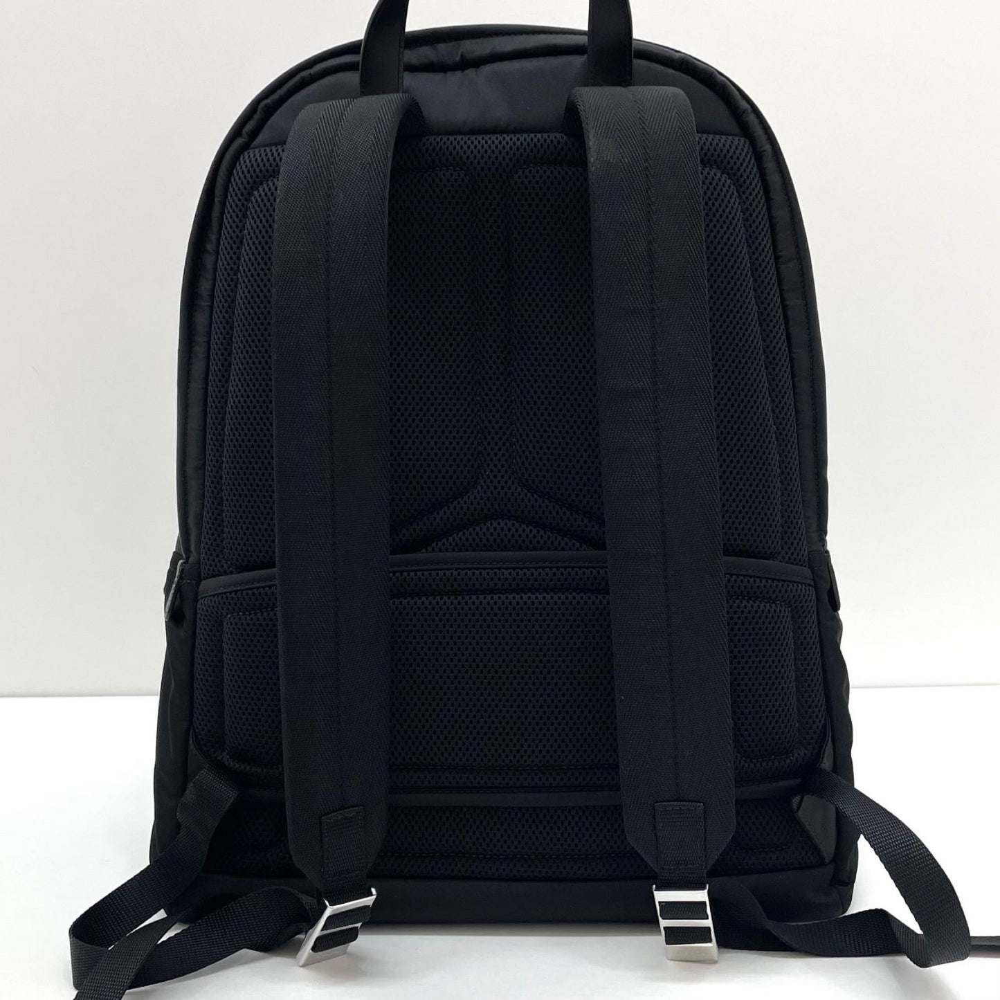【中古】PRADA | プラダ　テスート バックパック　リュック・デイパック 2VZ048　ブラック【尾張小牧店】