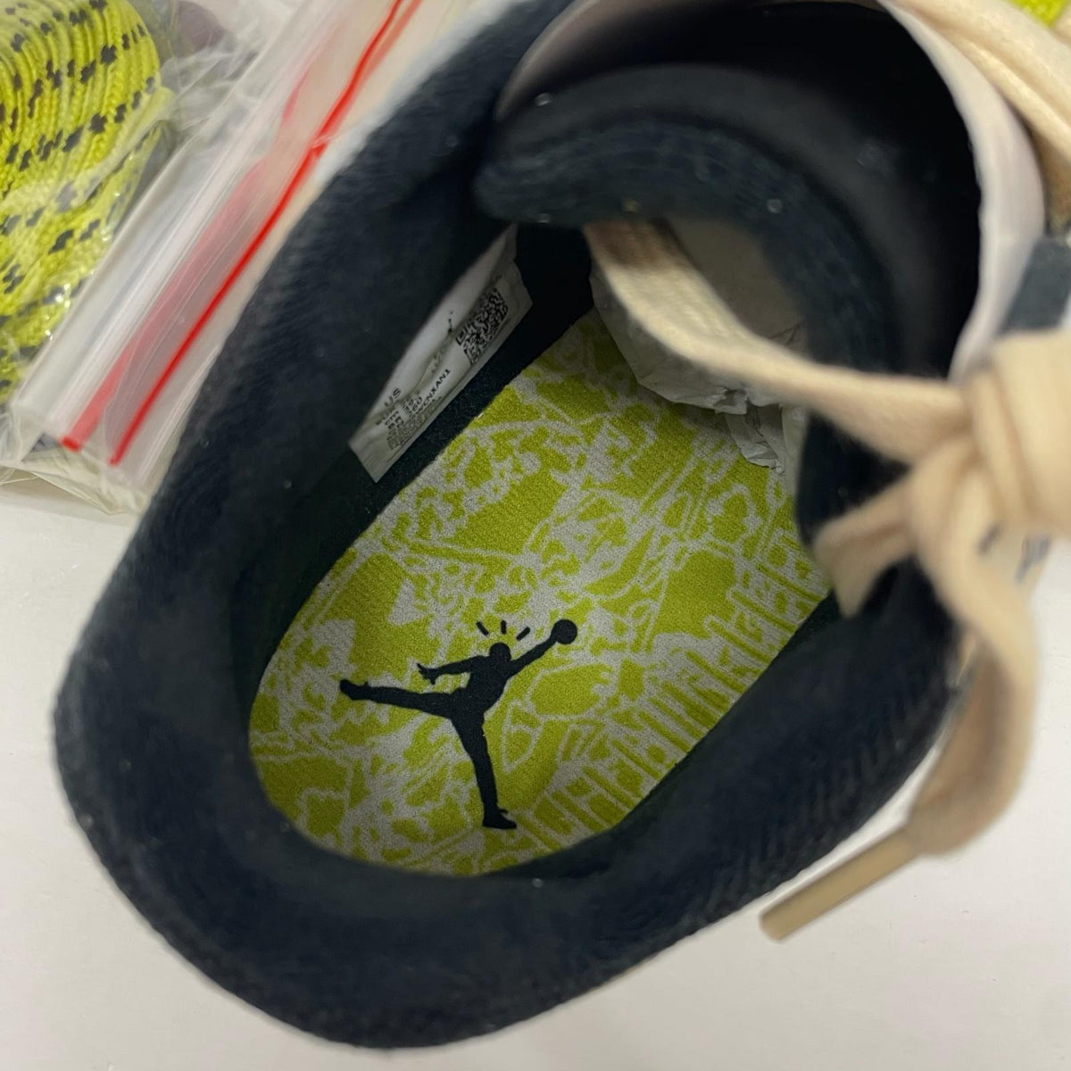 【中古】NIKE×Travis Scott | ナイキ×トラヴィススコット Jordan Jumpman Jack TR CJ1 T-Rexx Bright Cactus/ジョーダン ジャンプマンジャック TR CJ1 T-Rexx "ブライトカクタス" スニーカー 靴 FZ8117-102 ベージュ×イエロー×ブラック 26cm【尾張小牧店】