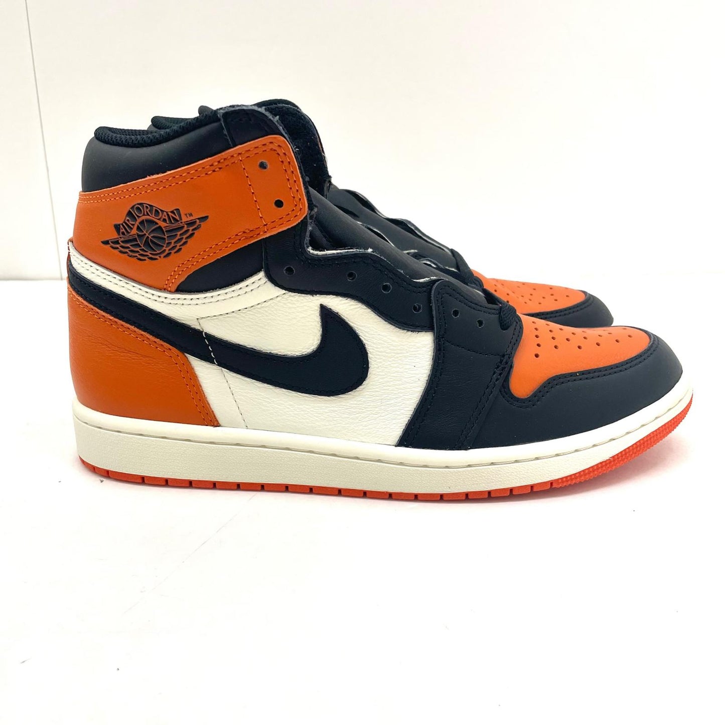 NIKE | ナイキ Air Jordan 1 Retro High OG スニーカー 27.0cm DZ5485-008 オレンジ【尾張小牧店】
