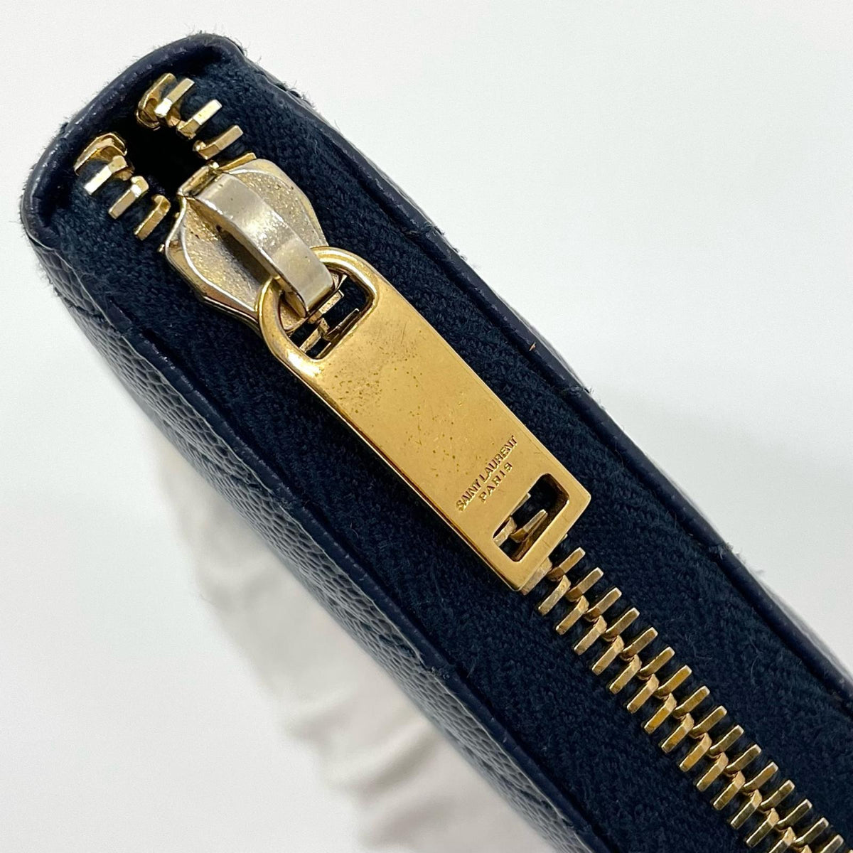【中古】SAINT LAURENT | サンローラン カサンドラ ラウンドファスナー 長財布 358094 ネイビー【尾張小牧店】