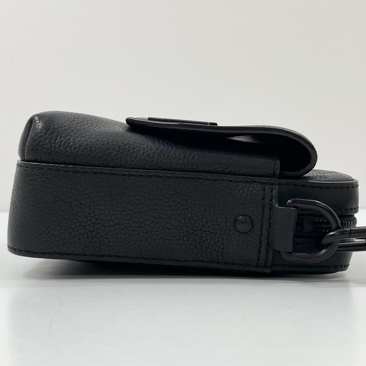 【中古】LOUIS VUITTON | ルイ・ヴィトン LVアエログラム ボーディング メッセンジャーファストラインメッセンジャー ショルダーバッグ M22484 ブラック【尾張小牧店】