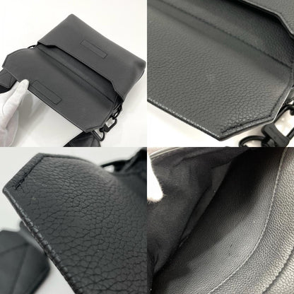 【中古】LOUIS VUITTON | ルイ・ヴィトン LVアエログラム ボーディング メッセンジャーファストラインメッセンジャー ショルダーバッグ M22484 ブラック【尾張小牧店】