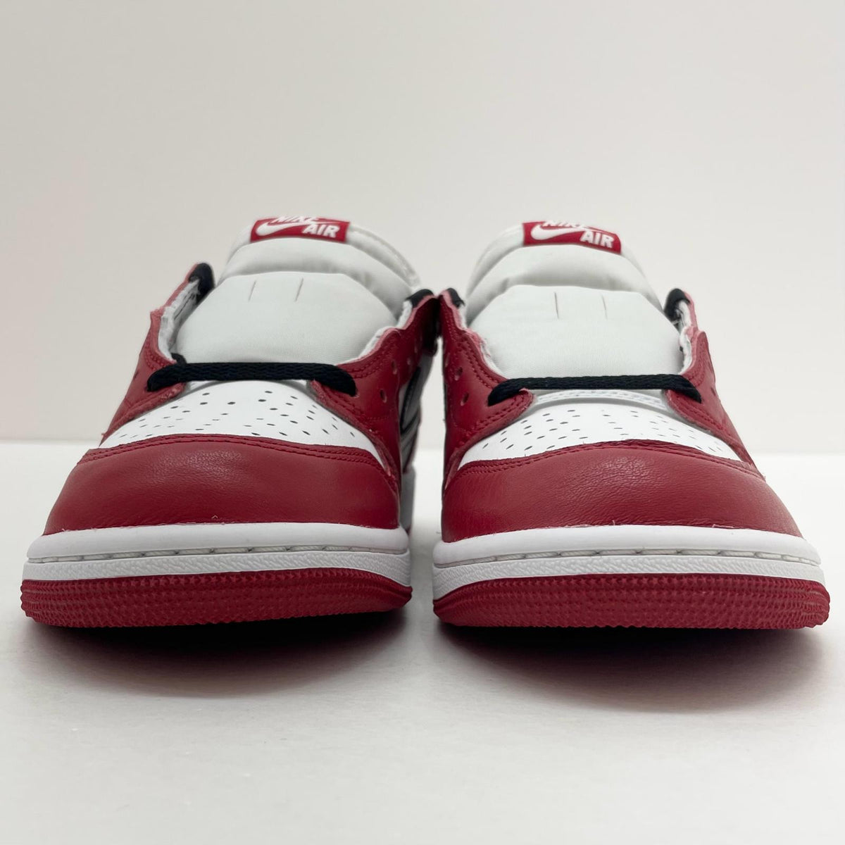 【中古】NIKE | ナイキ Air Jordan 1 Retro Low OG "Chicago"/エアジョーダン1 レトロ ロー OG "シカゴ" スニーカー 靴　HQ6998-600 レッド×ブラック×ホワイト 27cm【尾張小牧店】