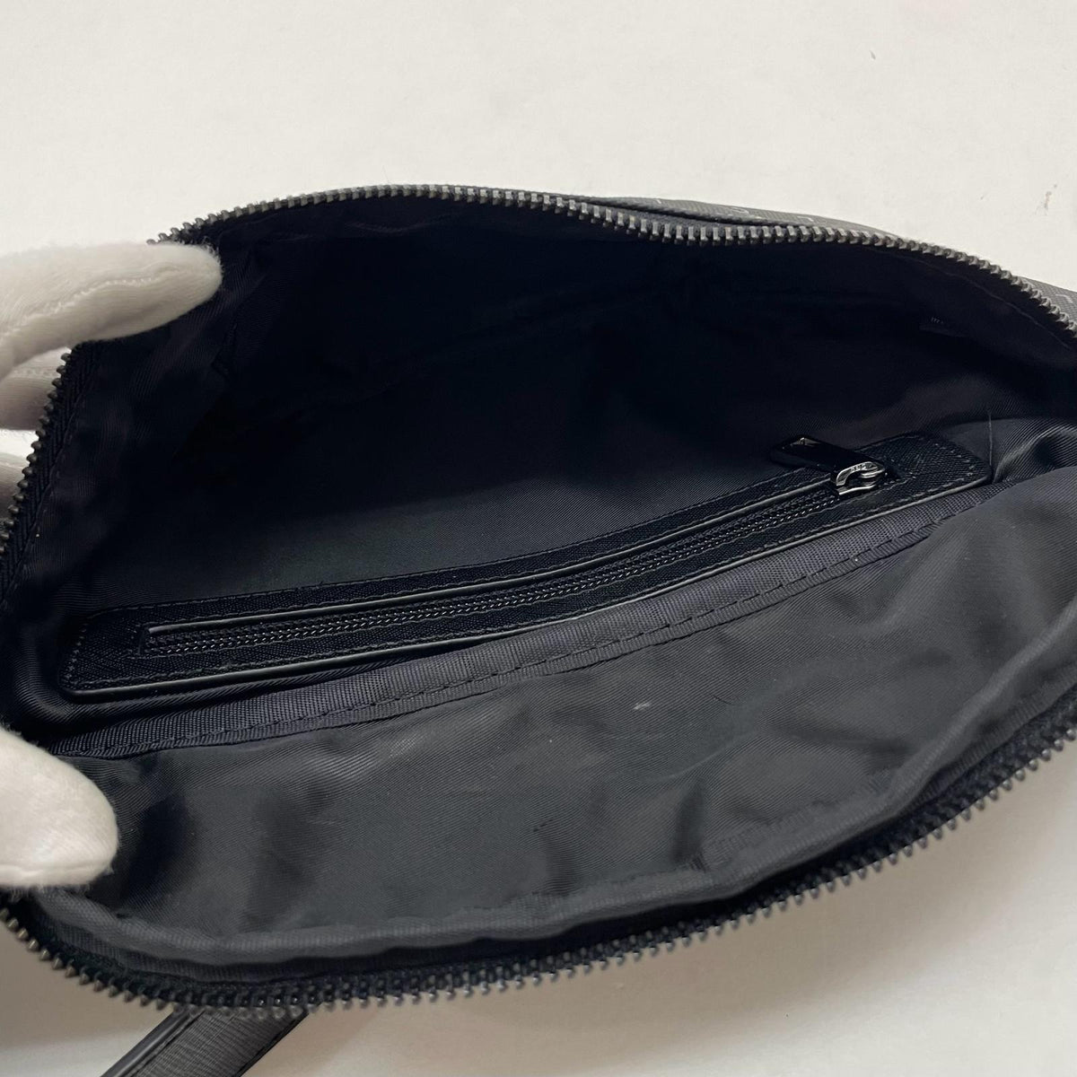 【中古】BLVCK PARIS | ブラックパリ ボディバッグ ウエストポーチ　ブラック【尾張小牧店】