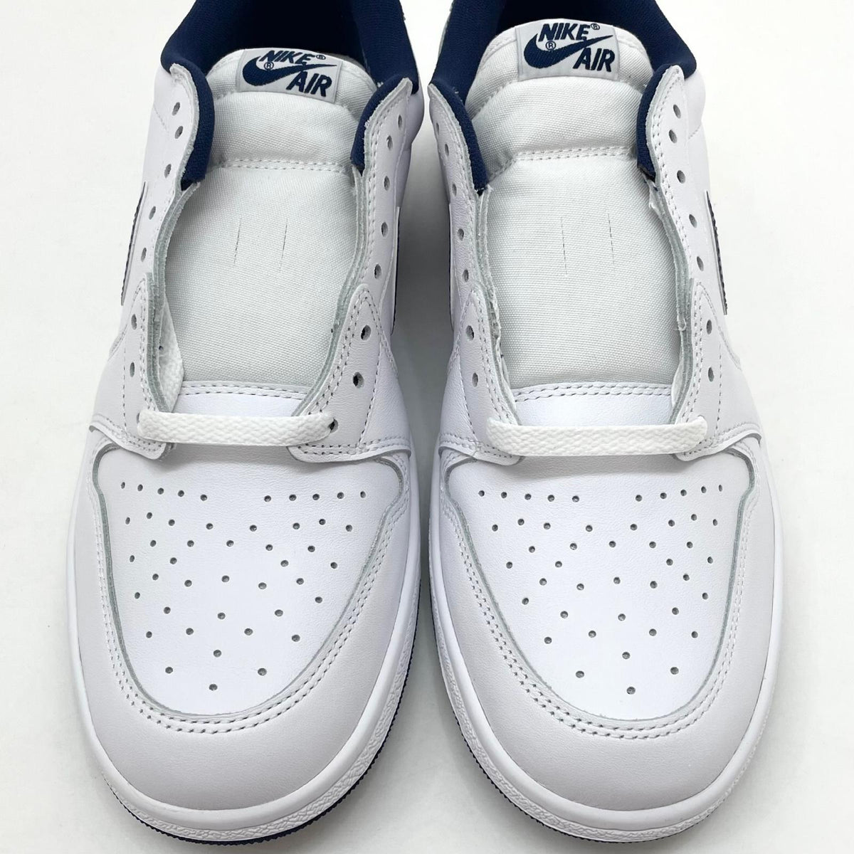 【中古】NIKE | ナイキ Air Jordan 1 Low '85 "Metallic Blue"/エアジョーダン1 ロー '85 "メタリックブルー"　スニーカー 靴　FB9933-141 ホワイト×ネイビー 30cm【尾張小牧店】【専】
