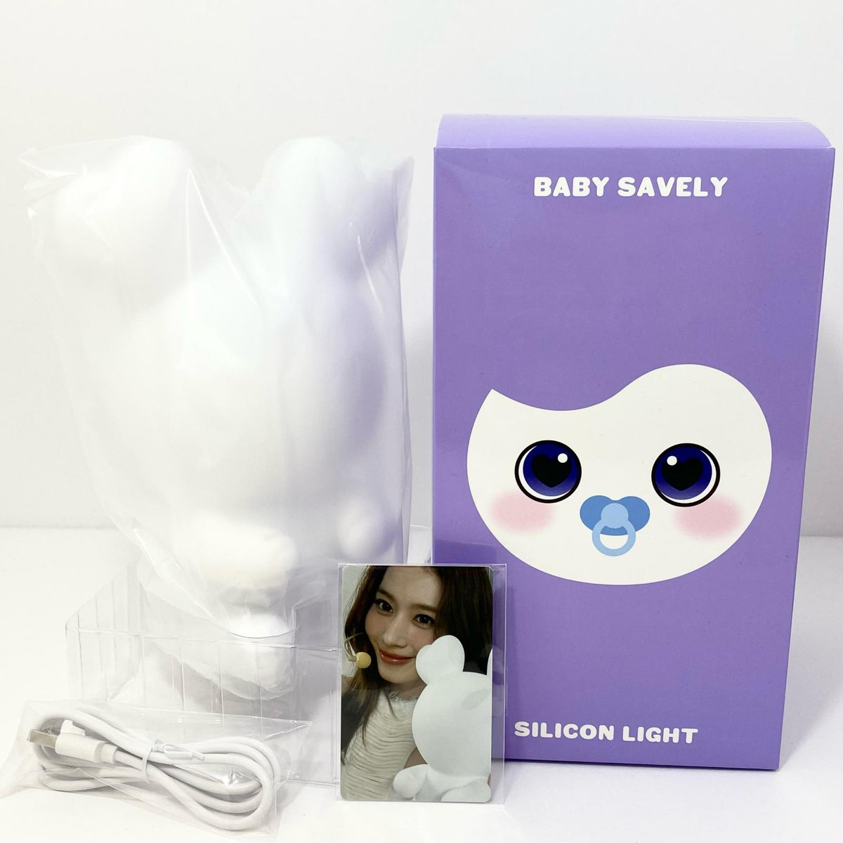 アイドルグッズ 【中古】TWICE Baby LOVELYSシリコンライト サナ トレカ付き【尾張小牧店】【アイドル】【専】【尾張小牧店】