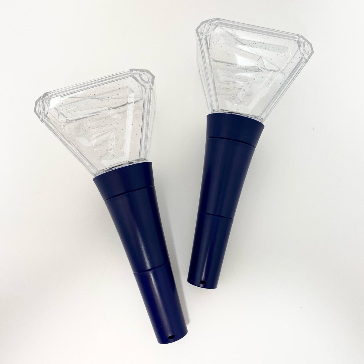 アイドルグッズ 【中古】FANTSTICS OFFICIAL LIGHT STICK FANTASTICS LIVE TOUR 2024 INTERSTELLATIC FANTASTIC Ver. 二本セット【尾張小牧店】【アイドル】【専】【尾張小牧店】