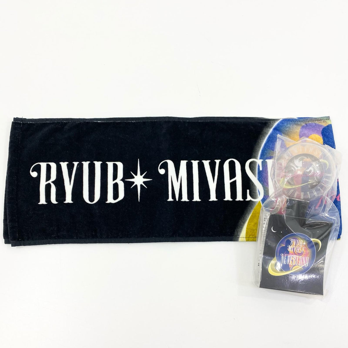 アイドルグッズ 【中古】宮世琉弥 RyubiMiyase LIVE TOUR2024 NEVERLAND ペンライト タオル 二点セット【尾張小牧店】【アイドル】【専】【尾張小牧店】