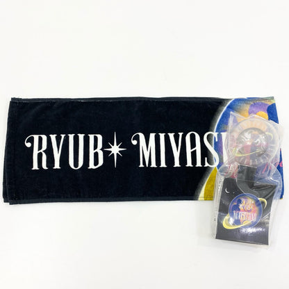 アイドルグッズ 【中古】宮世琉弥 RyubiMiyase LIVE TOUR2024 NEVERLAND ペンライト タオル 二点セット【尾張小牧店】【アイドル】【専】【尾張小牧店】