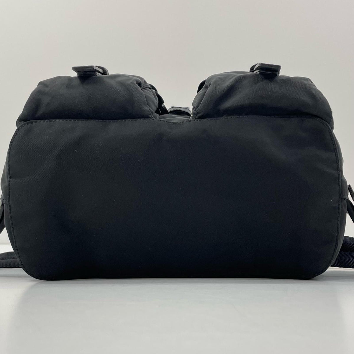 【中古】PRADA | プラダ リュック テスート デイパック バックパック B6677 ブラック【尾張小牧店】