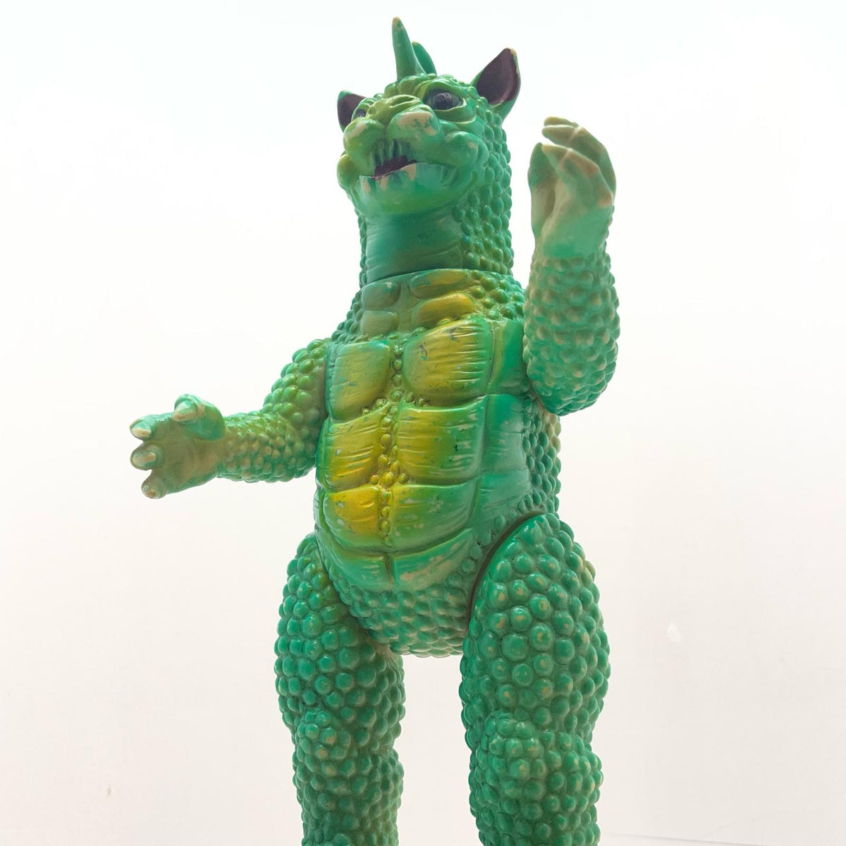 【尾張小牧店】当時物 島田トーイ 凶悪怪獣 ガバラ STソフビ ひよこマーク クリーム型×全身緑スプレー ゴジラ【レトロ】【中古】