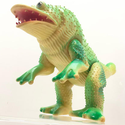 【尾張小牧店】当時物 ブルマァク 汐吹き怪獣 ガマクジラ STソフビ クリーム成型×青スプレー ウルトラマン【レトロ】【中古】