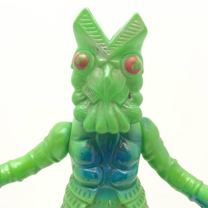 【尾張小牧店】当時物 マルサン 宇宙忍者 バルタン星人 STソフビ 緑成型×青銀スプレー ウルトラマン【レトロ】【中古】