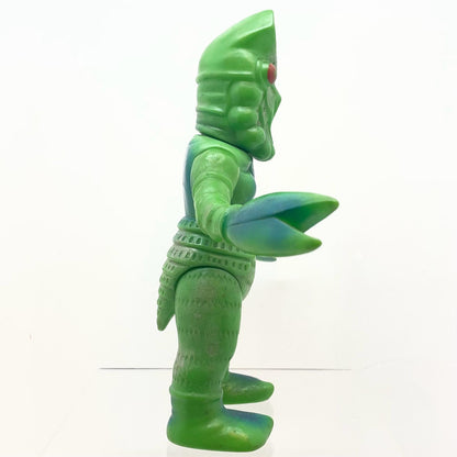 【尾張小牧店】当時物 マルサン 宇宙忍者 バルタン星人 STソフビ 緑成型×青銀スプレー ウルトラマン【レトロ】【中古】
