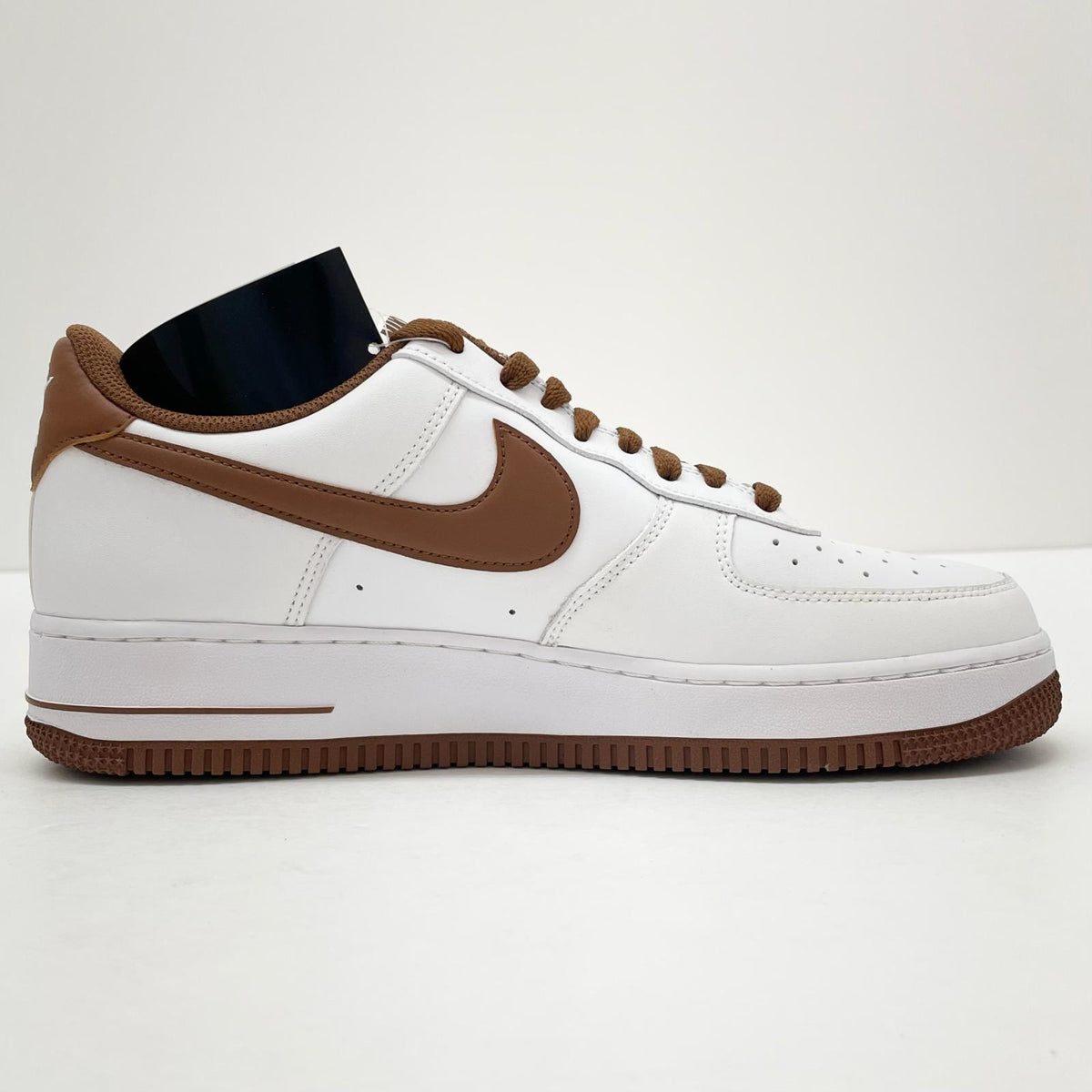 【中古】NIKE | ナイキ Air Force 1 Low '07 "White/Pecan"　エアフォース1 ロー '07 ロー "ホワイト/ピーカン"　スニーカー 靴　DH7561-100 ホワイト×ブラウン 28cm【尾張小牧店】