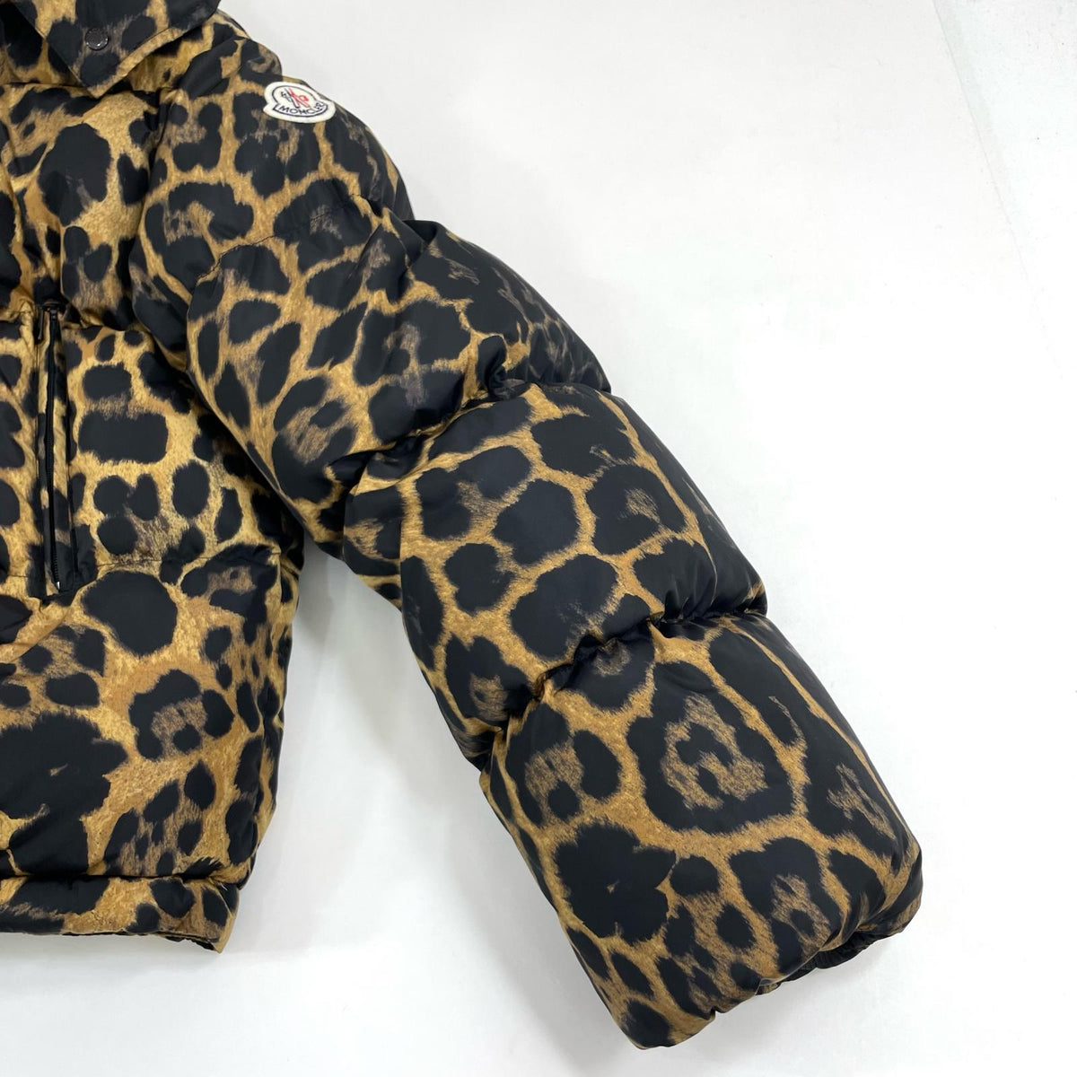 【中古】MONCLER | モンクレール ダウンジャケット【尾張小牧店】