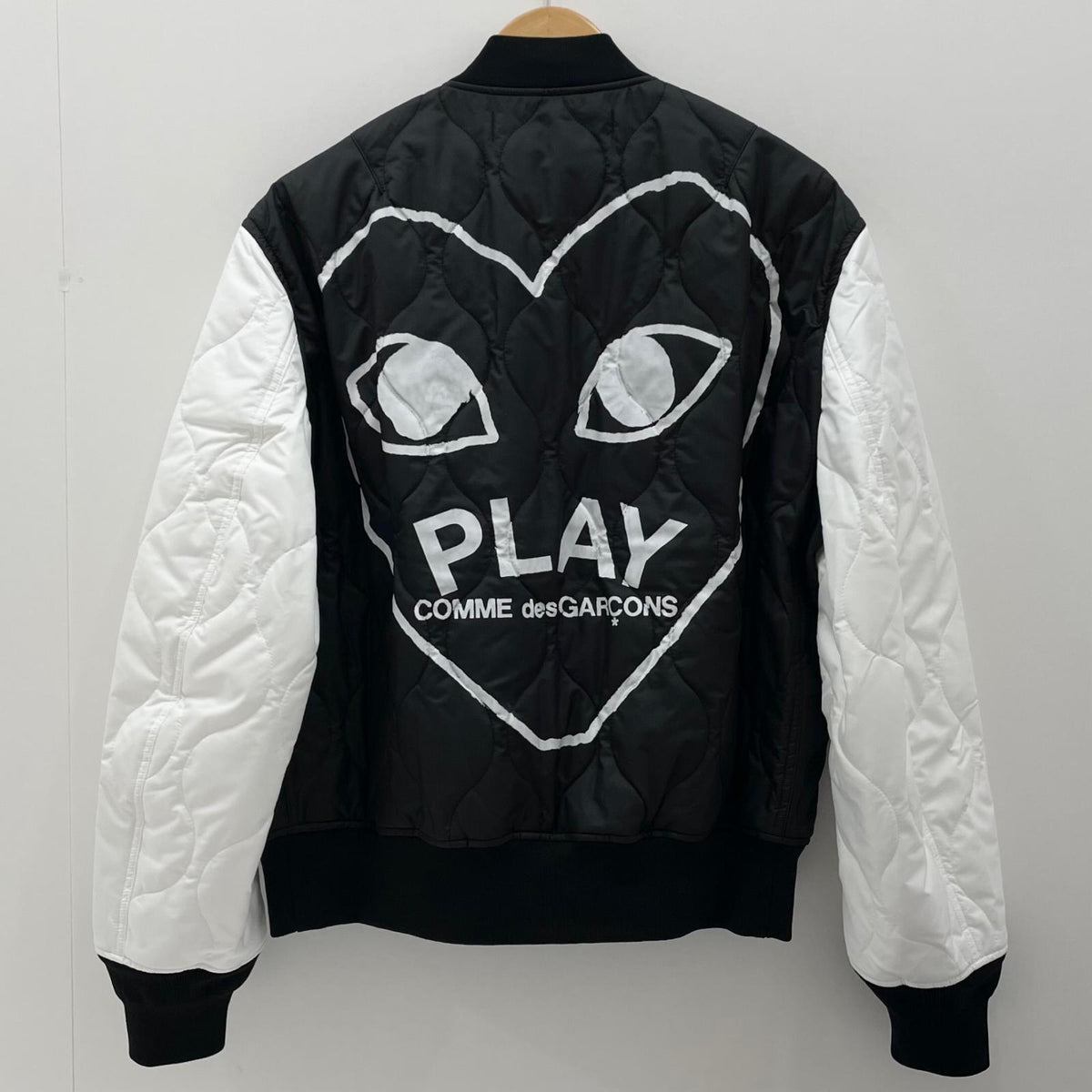 【中古】PLAY COMME des GARCONS | プレイコムデギャルソン AX-J001-051 キルティングジャケット ブラック×ホワイト サイズ：XL【尾張小牧店】