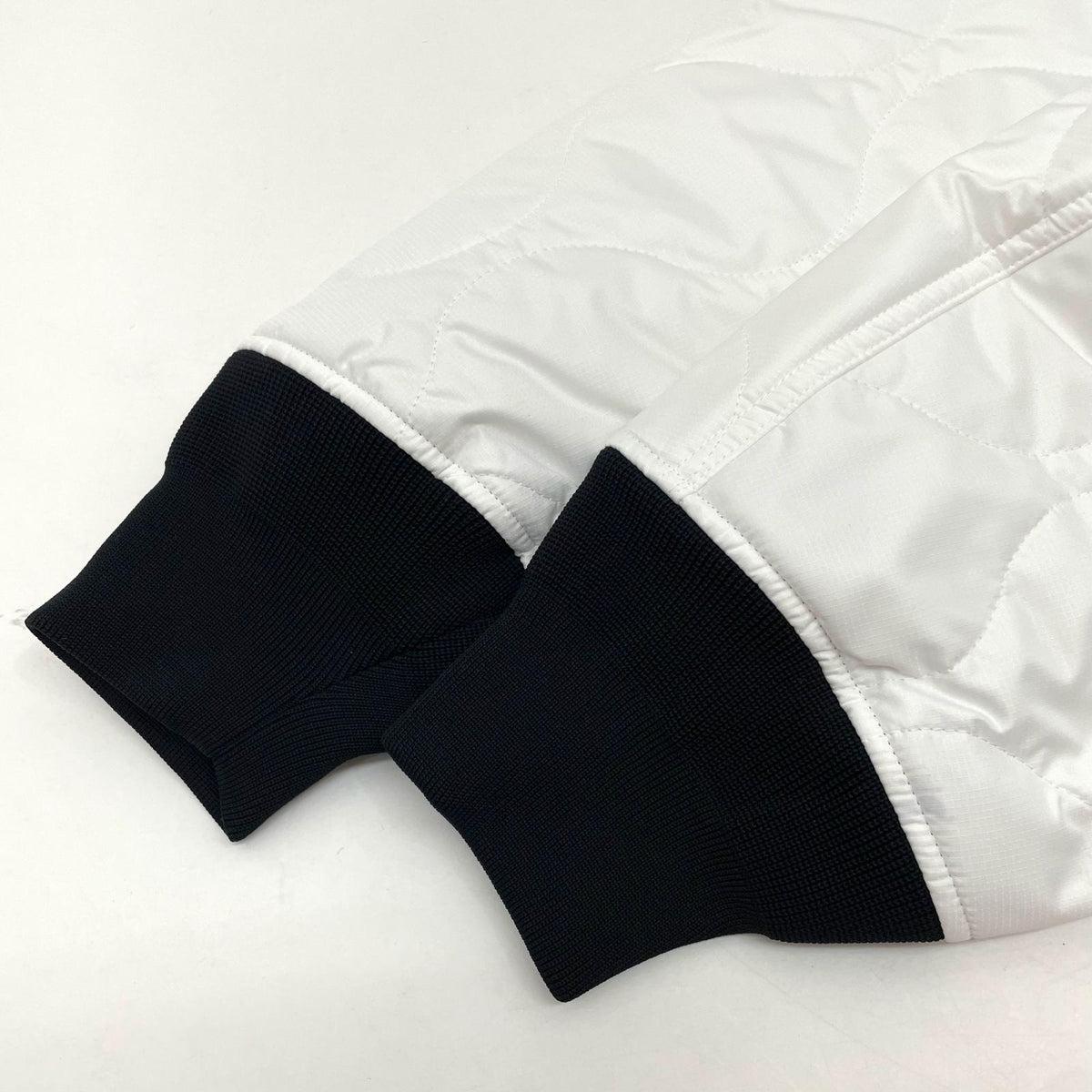 【中古】PLAY COMME des GARCONS | プレイコムデギャルソン AX-J001-051 キルティングジャケット ブラック×ホワイト サイズ：XL【尾張小牧店】