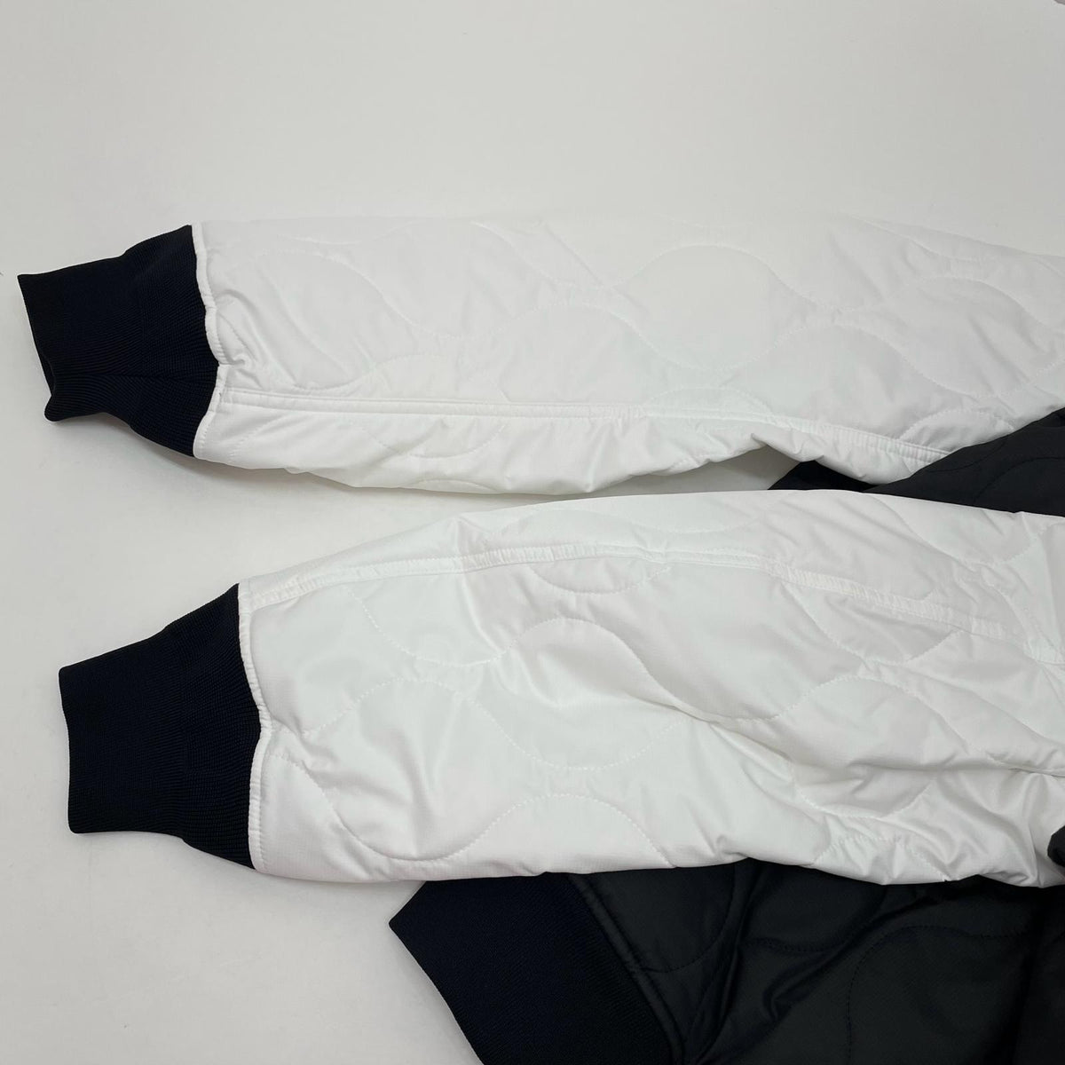 【中古】PLAY COMME des GARCONS | プレイコムデギャルソン AX-J001-051 キルティングジャケット ブラック×ホワイト サイズ：XL【尾張小牧店】