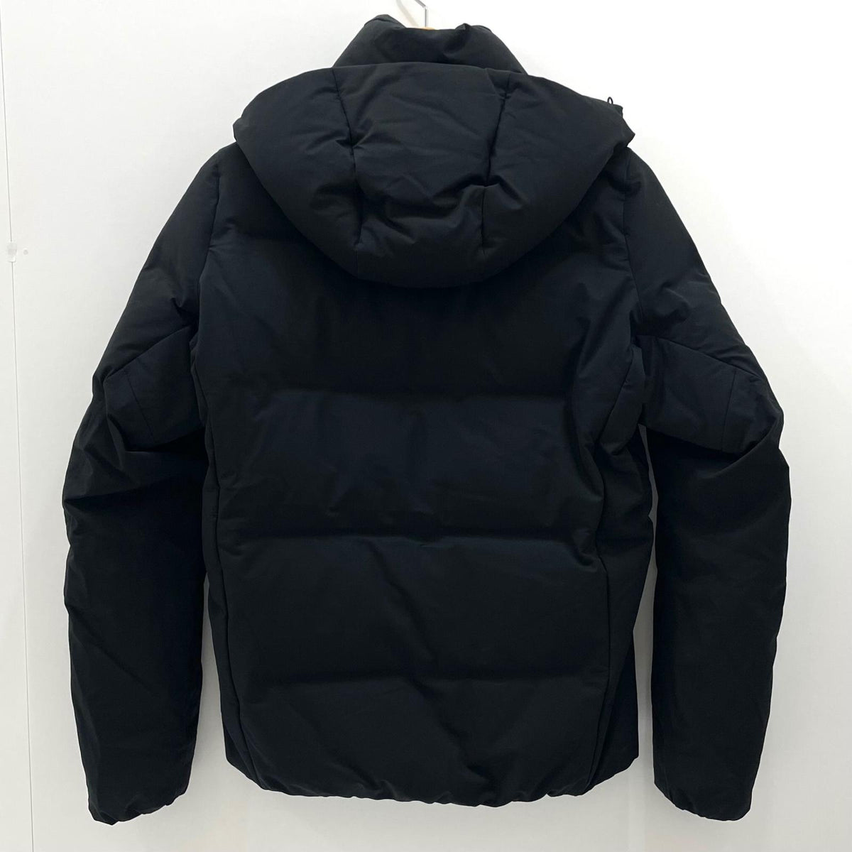【中古】DESCENTE | デサント　DESCENTE ALLTERRAIN MIZUSAWA DOWN JACKET ダウンジャケット DAMWGK31U ブラック サイズ：XS【尾張小牧店】