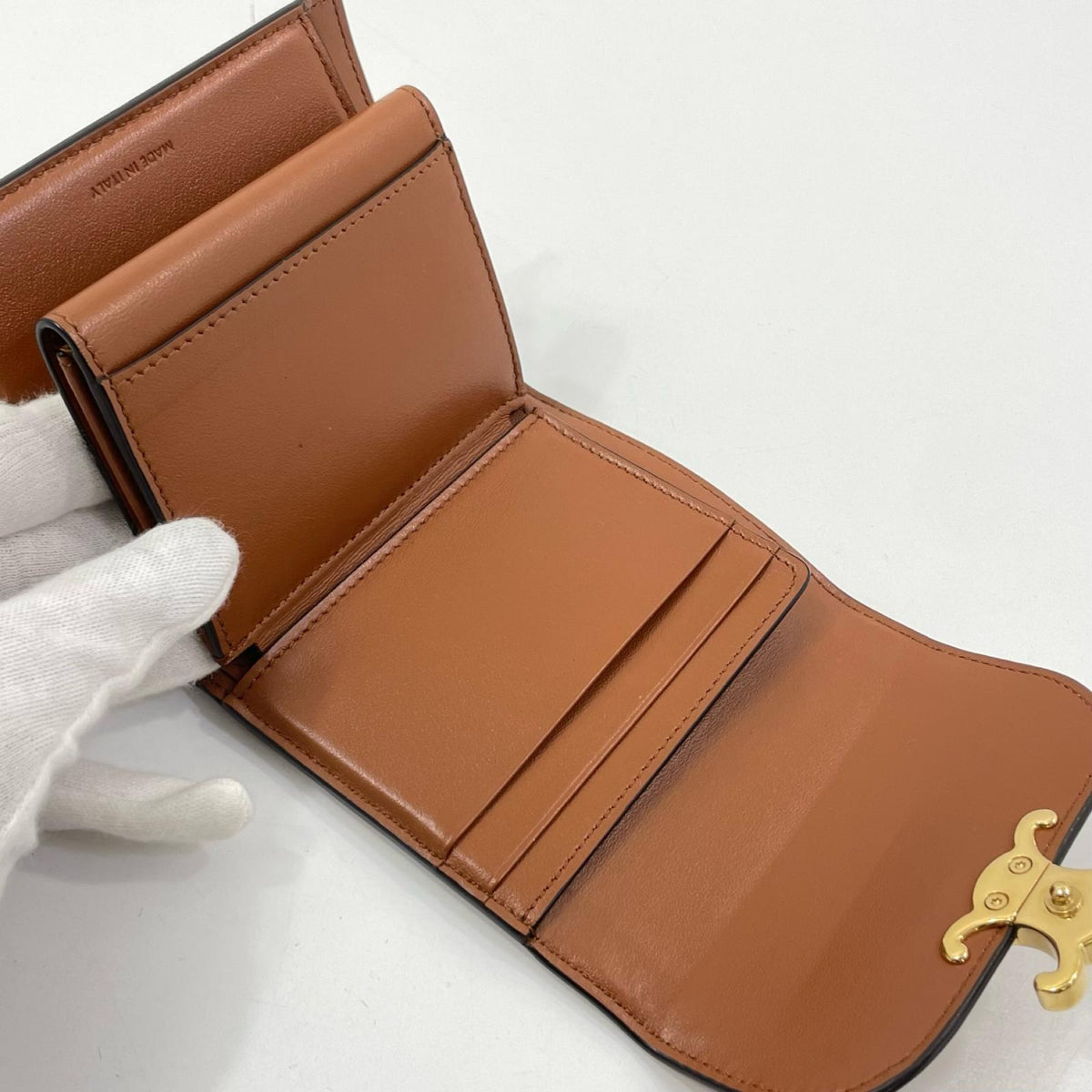 【中古】CELINE | セリーヌ スモール フラップウォレット トリオンフ コンパクトウォレット 二つ折り財布 アイボリー×ブラウン【尾張小牧店】