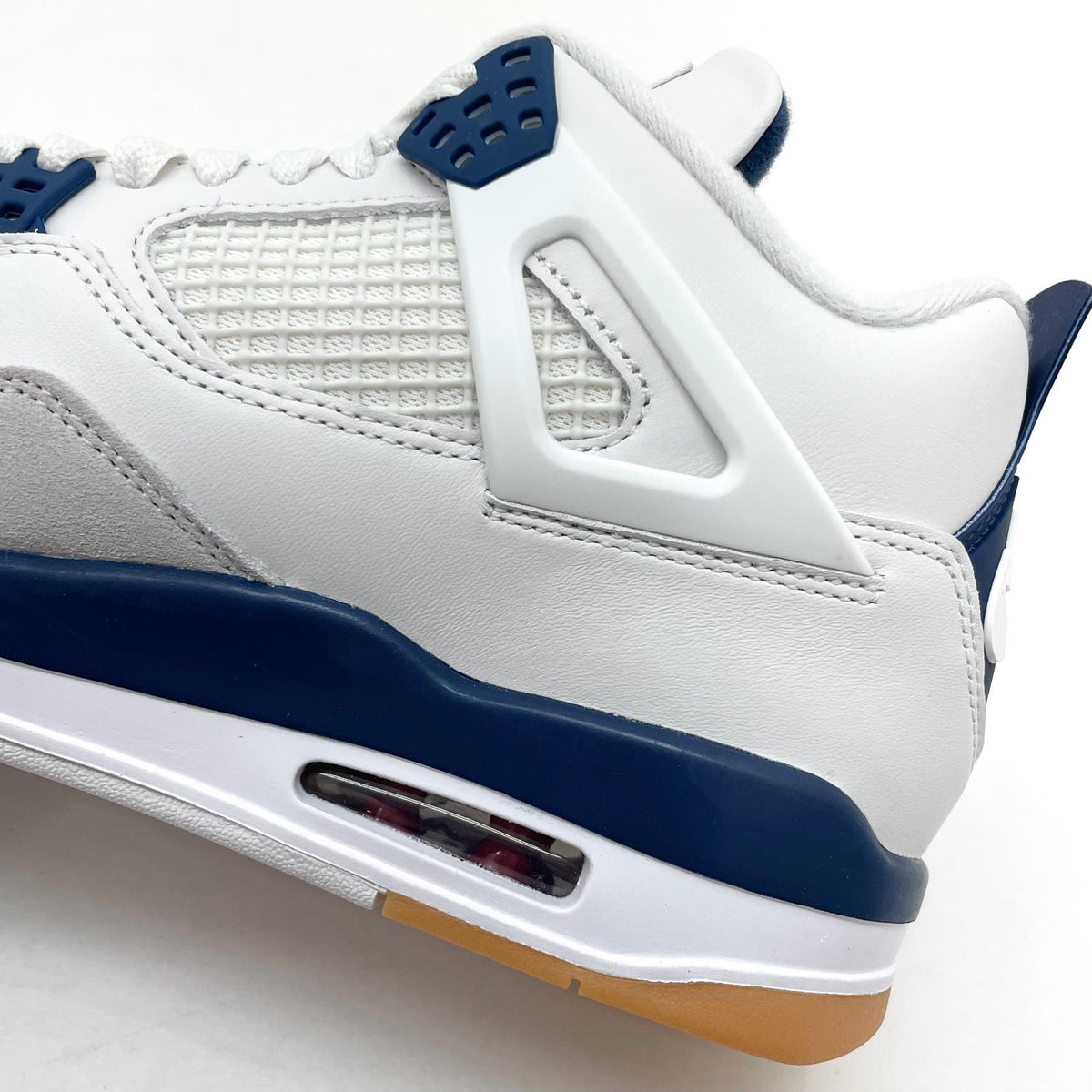 【中古】NIKE | ナイキ SB Air Jordan 4 Retro SP "Summit White/Navy"　エアジョーダン4 レトロ SP "サミットホワイト/ネイビー"　スニーカー 靴　DR5415-100 ホワイト×ブルー 26.5cm【尾張小牧店】